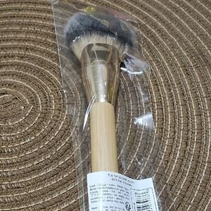 Tarte Full Fan Powder Brush